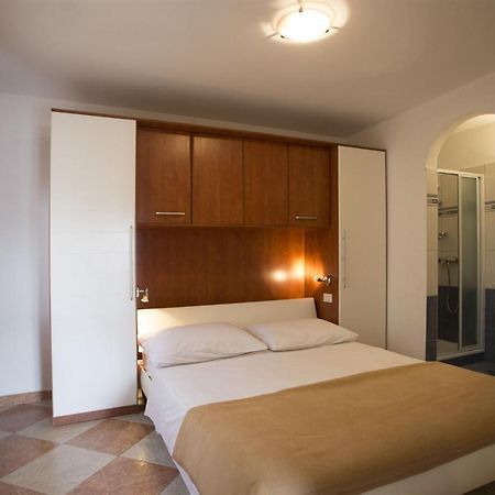 Apartments Gudelj Trogir Zewnętrze zdjęcie