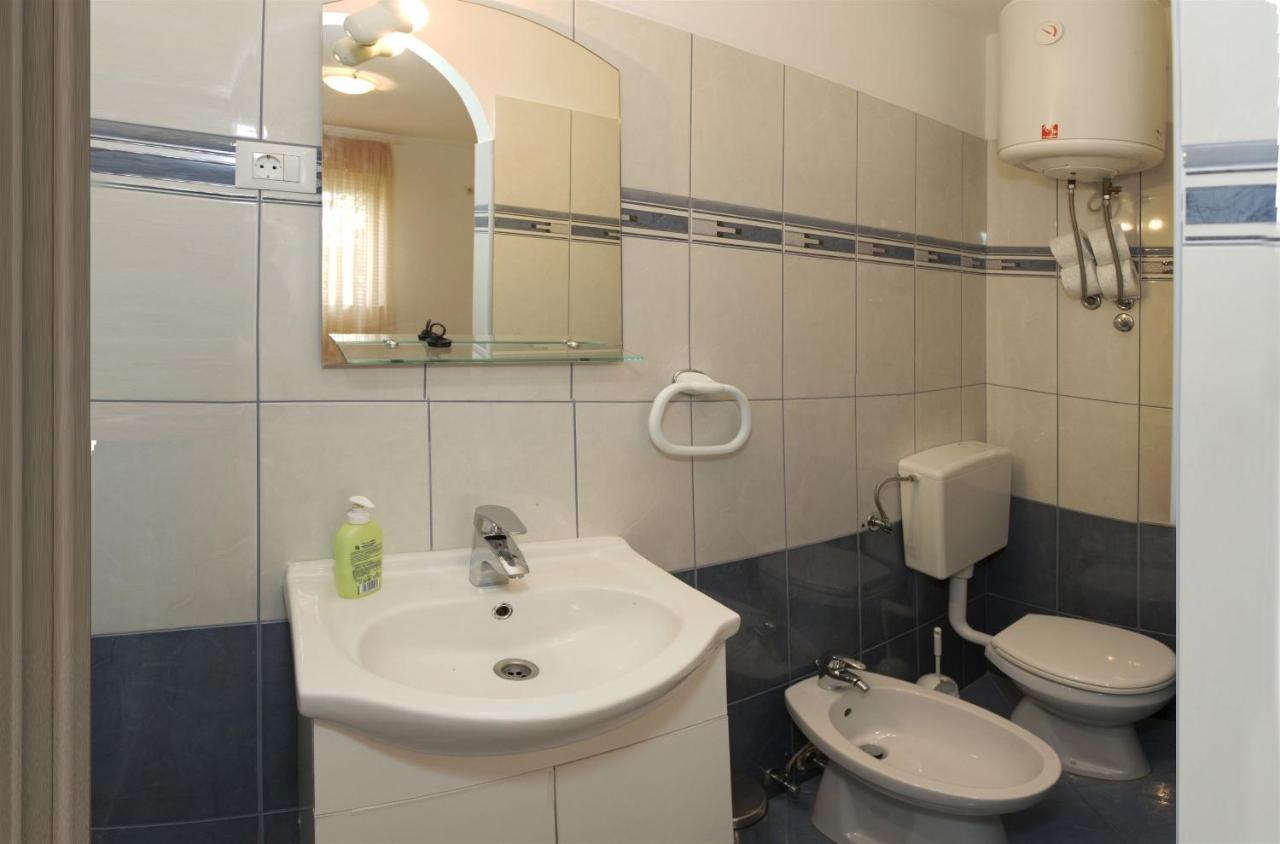 Apartments Gudelj Trogir Zewnętrze zdjęcie