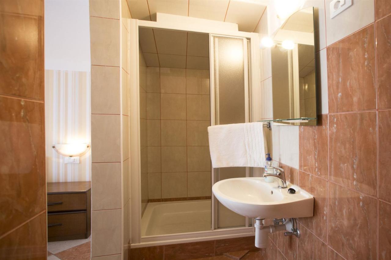 Apartments Gudelj Trogir Zewnętrze zdjęcie